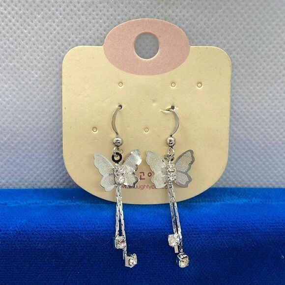 💛 NWT Butterfly Crystal Earrings - Picture 1 of 2
